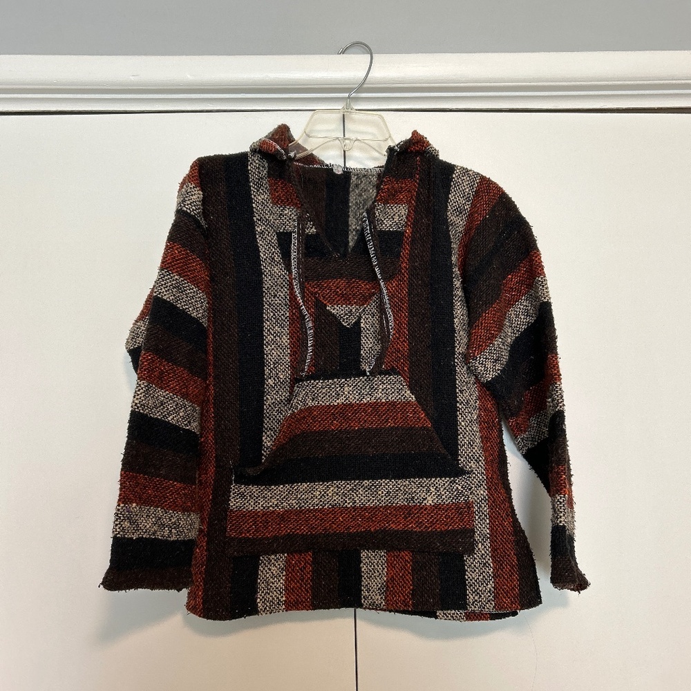 Mexican Baja pullover hoodie for the beach. M